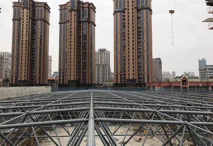南京螺栓球网架结构